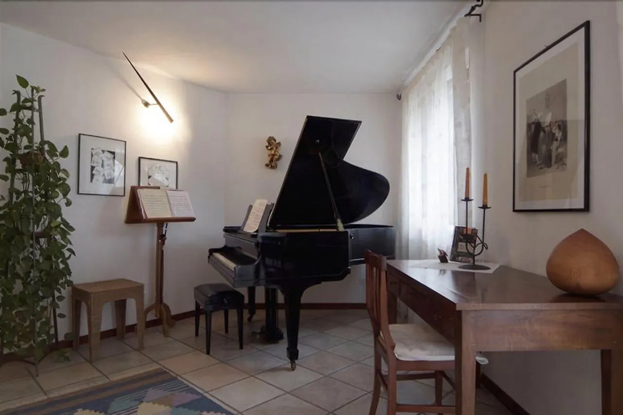 Hotel Bed And Breakfast Bei Romy Verona