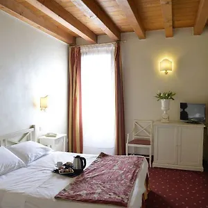 Franciscus Hotel